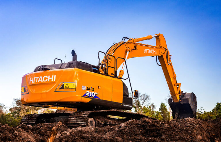 Hitachi Introduces ZX210LC-6 Hp Excavator In North America